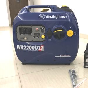 Westinghouse 2200 Watt Portable Inverter Generator