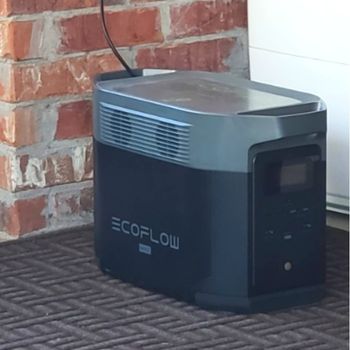 EF ECO FLOW DELTA Max (2000) Portable Power Station - power backup for apartment